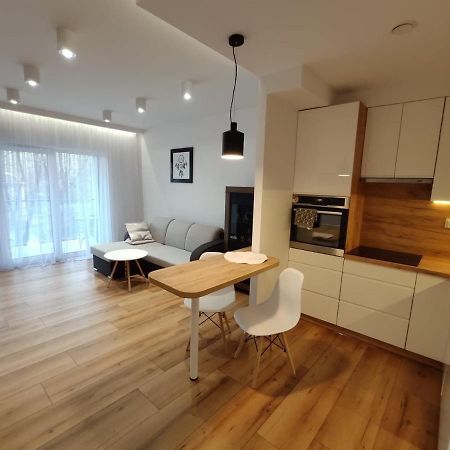 شقة Apartament Parkowy رشيشوف المظهر الخارجي الصورة